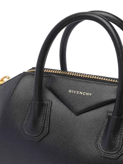 Givenchy Antigona Mini Bag In Box Leather In Negro