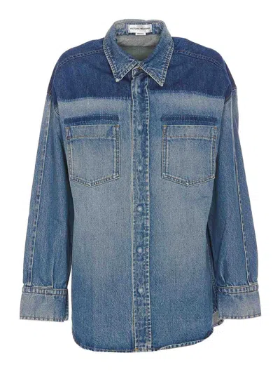 Shop Victoria Beckham Oversized Denim Shirt In Azul