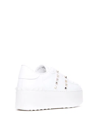 Valentino Garavani Flatform Rockstud Untitled Trainer In Calfskin And Wool Woman White 39 In Blanco