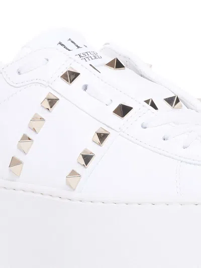 Valentino Garavani Flatform Rockstud Untitled Trainer In Calfskin And Wool Woman White 39 In Blanco