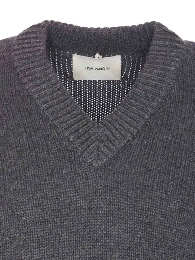 Lisa Yang Graphite Dan Sweater In Gris