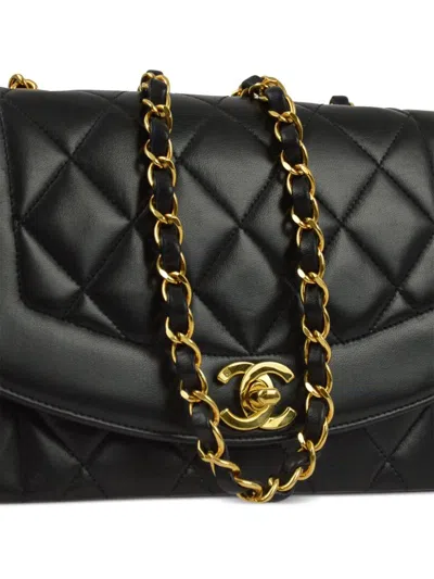 Pre-owned Chanel 1997 Small Diana Shoulder Bag In Black
