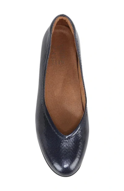 Naturalizer Vivienne Ballet Flats In Midnight Blue Faux Leather