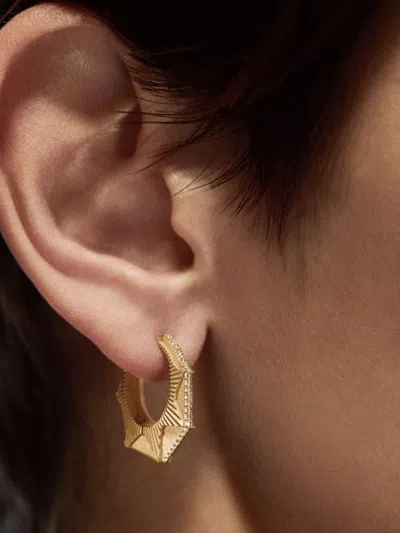 Marie Lichtenberg 18kt Yellow Gold Nyc Diamond Earring In Gold