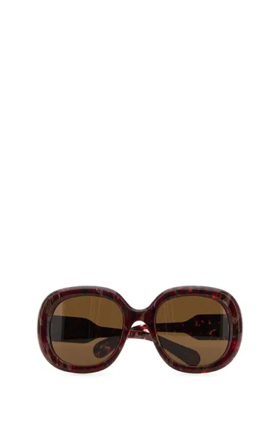 Shop Chloé Sunglasses In Garnetred