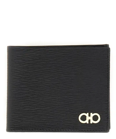 Ferragamo Men Black Gancini Bi-fold Wallet In Leather Man In Black