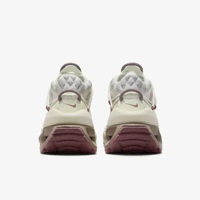 Pre-owned Nike Women's Air Max Flyknit Venture Shoes - Smokey Mauve (fd2110-003) In White