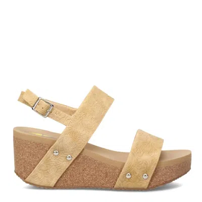 Volatile Women's Summerlove Sandal In Beige In Beige
