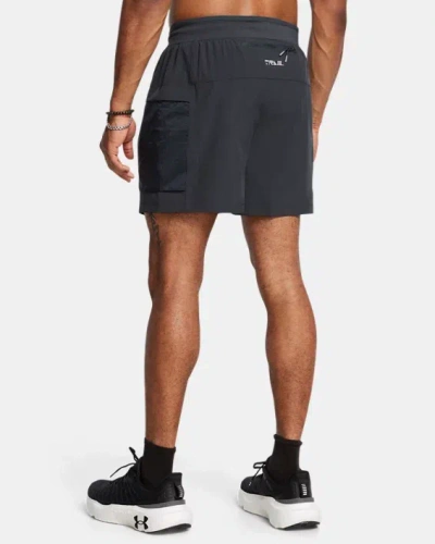 Shop Under Armour Launch Trail Shorts (13 Cm) Für Herren Anthracite In Gray