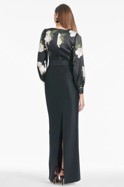 Sachin & Babi Schylor Gown In Obsideon Blooms Black