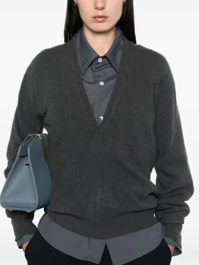 Frenckenberger V-neck Sweater In Grey