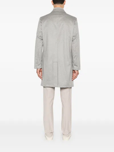 Kired Peak Coat In Grey