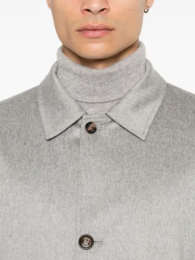 Kired Peak Coat In Grey