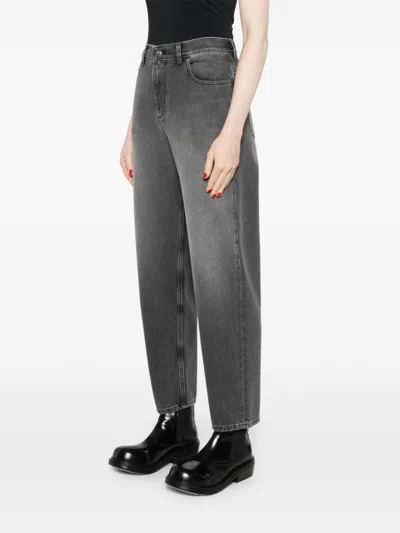 Moncler Cropped Jeans In Grey