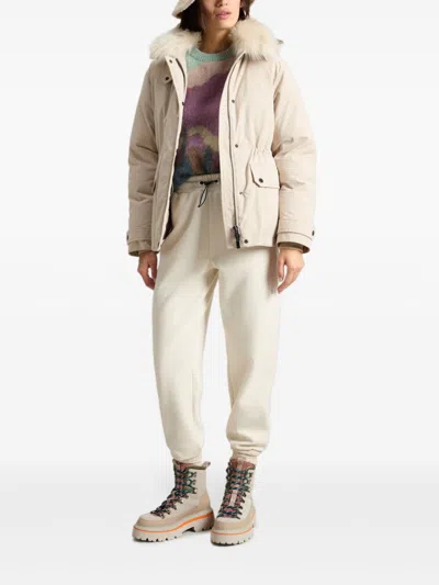 Woolrich Warm And Stylish Down Jacket In White