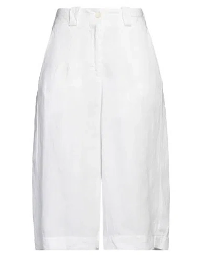 Malo Bermuda In Lino In White
