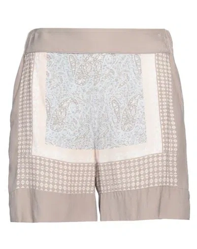 Tonet Woman Shorts & Bermuda Shorts Light Grey Size 4 Viscose In Grey