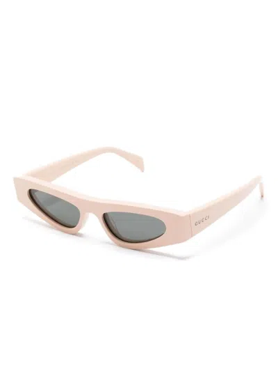 Gucci Cat-eye Frame Sunglasses In Pink
