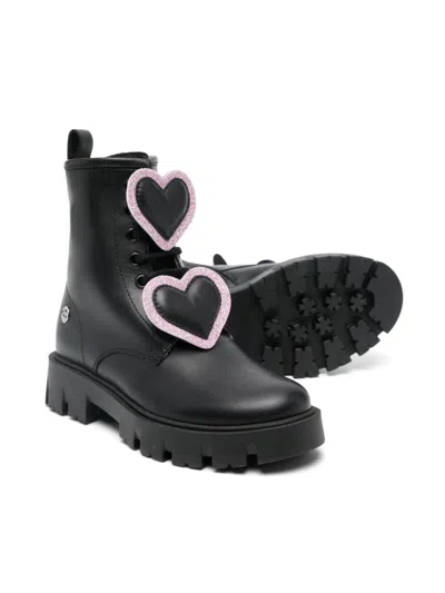 HEART-PATCH BOOTS