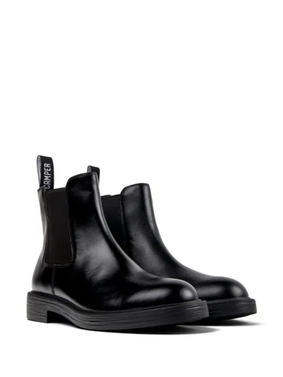 Camper Dean Chelsea Boot In Black