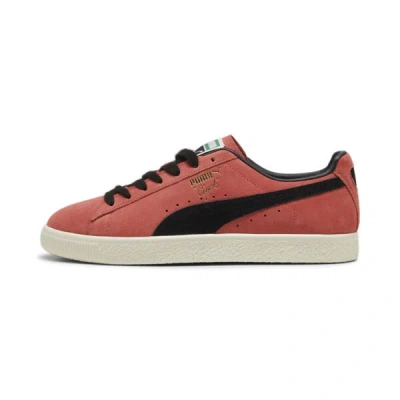 Puma Clyde Og Sneakers In Salmon-frosted Ivory- Black