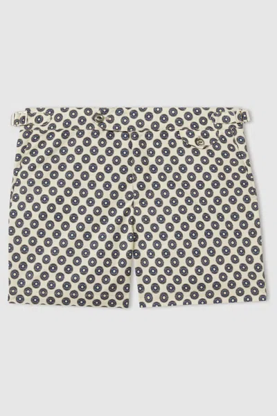 Hemingsworth Ikat-print Swim Shorts In Bone