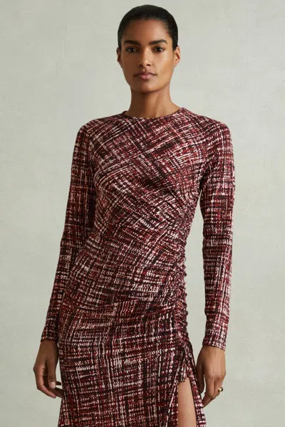 Reiss Red Petite Printed Ruched Midi Dress In Red