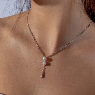 Lucy Quartermaine Royal Pearl Drop Pendant In Sterling Silver