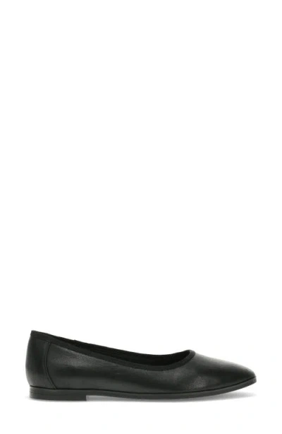 Baretraps Women's Tania Casual Flats In Black