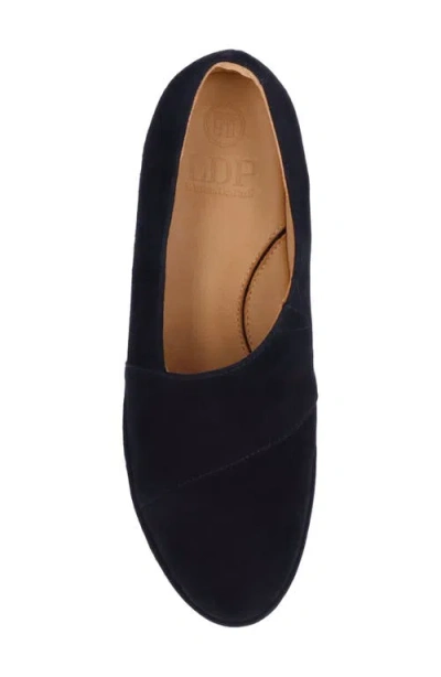 L'amour Des Pieds Cambrea Loafer In Black