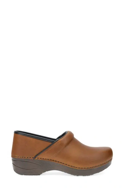 Dansko Xp 2.0 Clog In Caramel