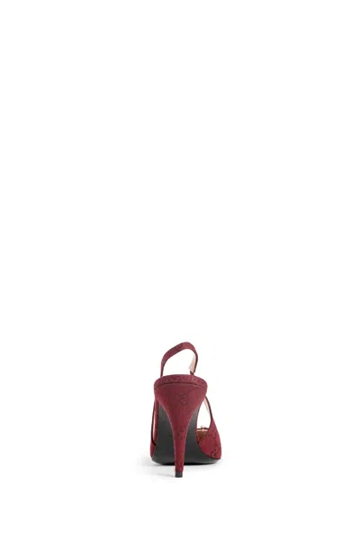 Gucci Horse Title Button High-heeled Sandals In Red