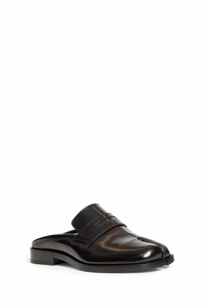 Maison Margiela Mocassini Tabi Aperti Sul Retro In Black