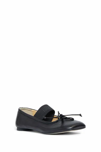 Mm6 Maison Margiela Smooth Leather Anatomical Ballerina In Black