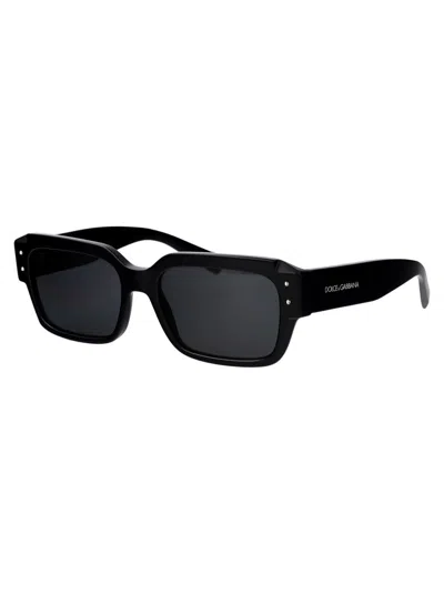 Dolce & Gabbana Sharped Rectangle-frame Sunglasses In Black