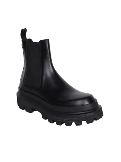 Dolce & Gabbana High Trekking Brushed Leather Chelsea Boots In Black