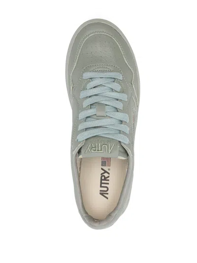 Autry Medalist Leather Sneakers