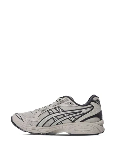 Asics Sneakers