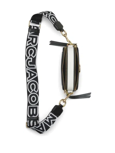 Marc Jacobs The Snapshot Black Shoulder Bag With Metal Logo At The Front In Leather Woman