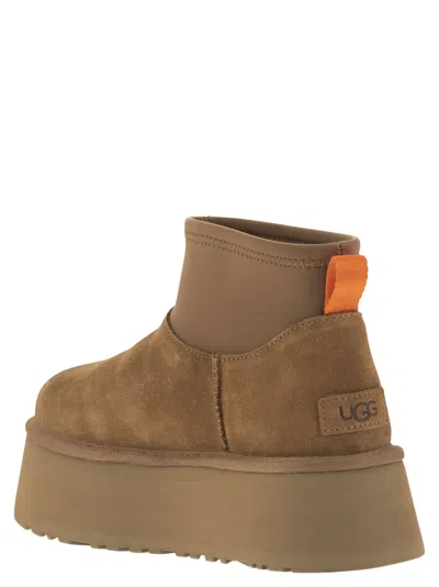 Ugg Brown Classic Mini Dipper Boots
