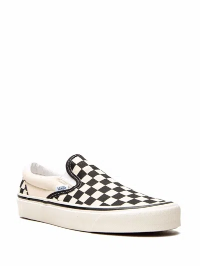 Vans Unisex Classic Slip On Checkerboard Shoes In Black Off White In Multi
