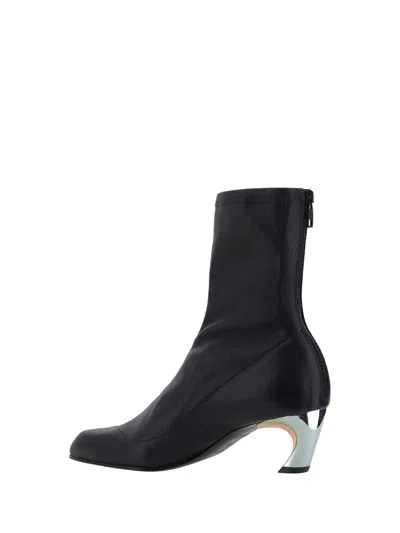 Alexander Mcqueen Armadillo Leather Boots In Blacksilvergold