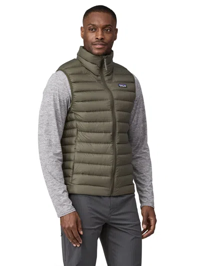 Patagonia Windshadow Hooded Jacket