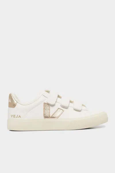 Veja Recife Chromefree Leather In White Platine