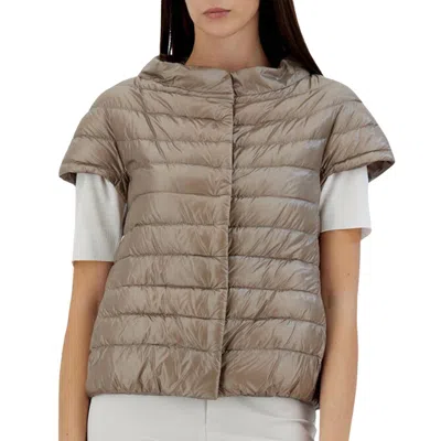 Herno Emilia Short Sleeved Cape Jacket In Dove In Grey