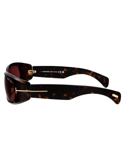 Tom Ford Sunglasses In 52s Havana