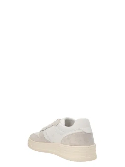 Hogan H630 Sneakers In White