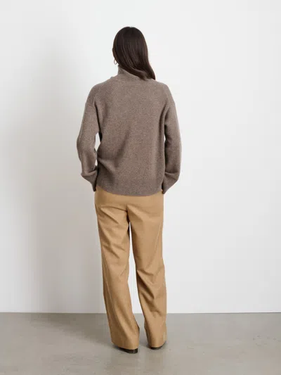 Alex Mill Cecile Turtleneck In Cashmere In Barley