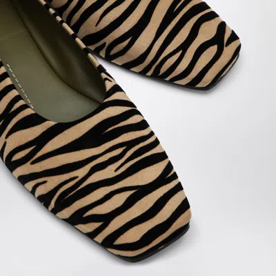 Maria Luca Augusta Zebra Ankle-chain Ballerina Flats