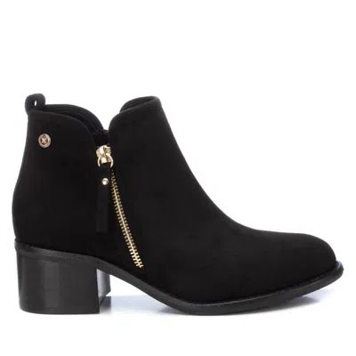 Xti Women's Cowboy Booties In Black In Black